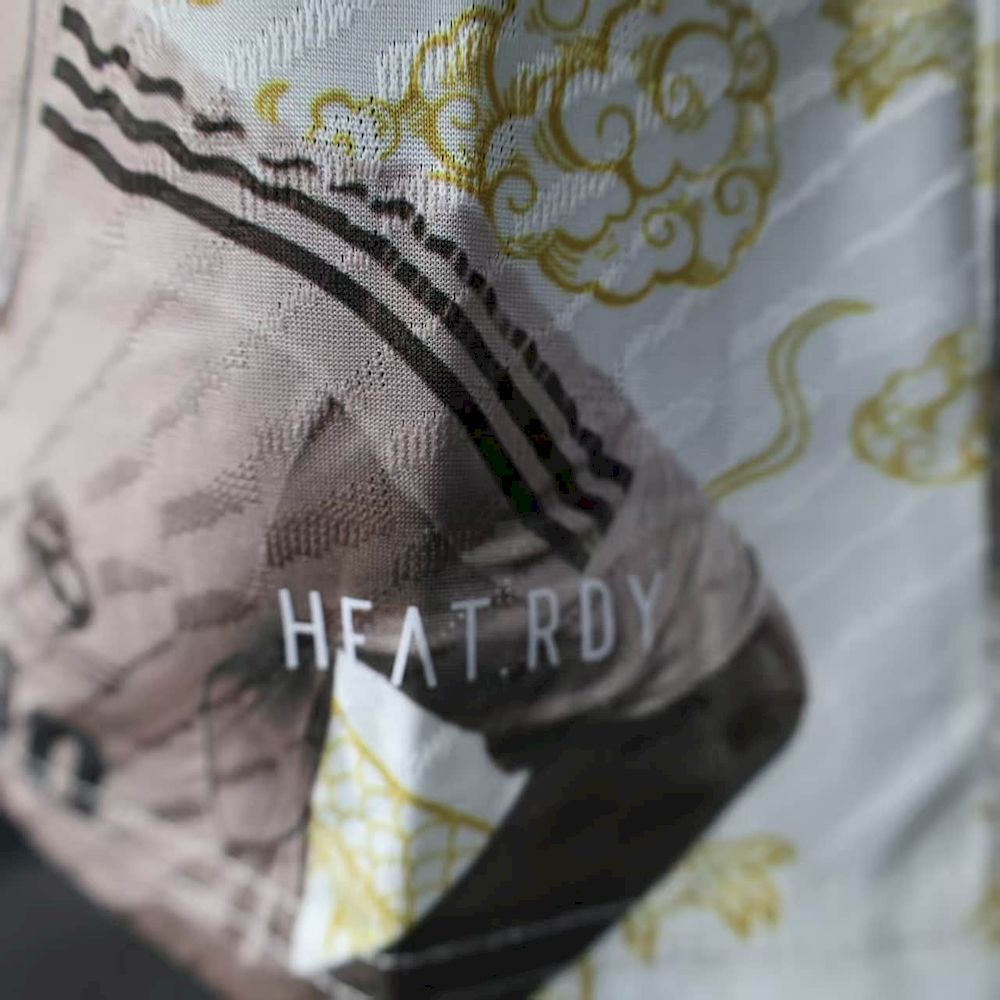 Mens Real Madrid 2025/26 Special Jersey Player Version - Image 7