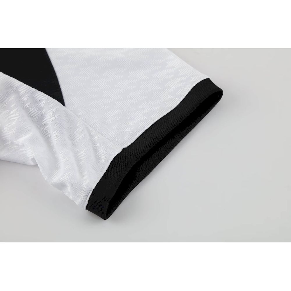 Mens Real Madrid 2025/26 Special Jersey Player Version - Image 7