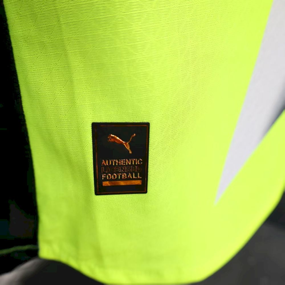 Mens Borussia Dortmund 2025/26 Away Jersey Player Version - Image 5