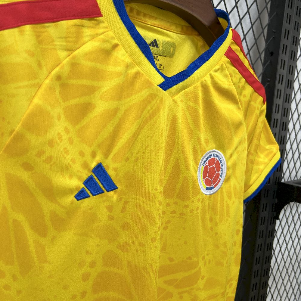 Kids Colombia 2025/26 Home Kit - Image 3
