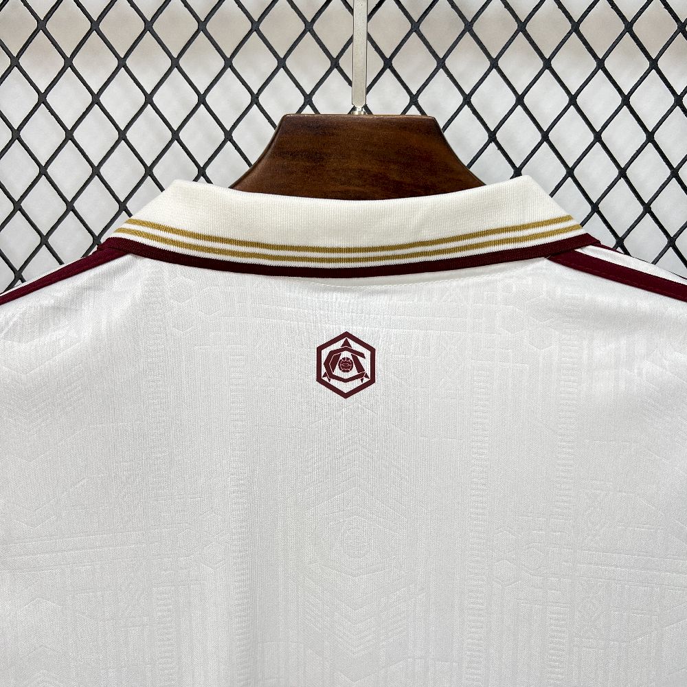 Mens Arsenal 2025/26 Third Long Sleeve Jersey - Image 11