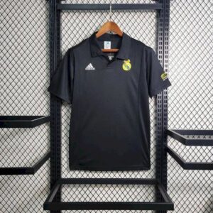 Vue alternative de Retro Real Madrid 2002/03 Away Champions League Edition Jersey