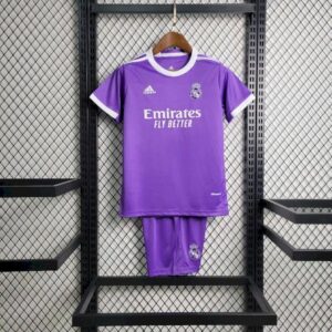Retro Real Madrid 2016/17 Away Kids Kit
