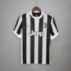 Retro Juventus 2017/18 Home Jersey