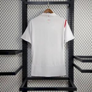 Retro 2005 England home 10