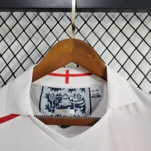 Retro 2005 England home Long sleeve 7