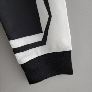 6884cd2aacdd7eeb38ac414e251e625d