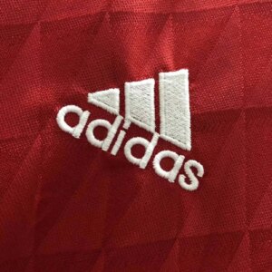 Liverpool 20102012 Maglia retrò Home LS 32710