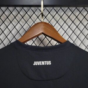 bd958cde48a9b504be8691ee2a52e745