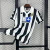 Retro Juventus 1999/00 Home Jersey
