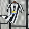 Retro Juventus 2004/05 Home Jersey