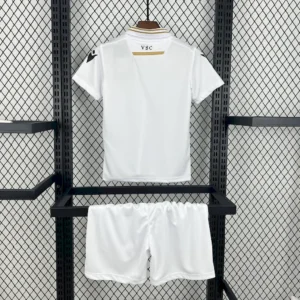 Alternative view of Kids Vitoria de Guimaraes 2024/25 Home Kit