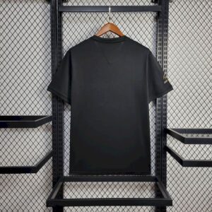 Vista alternativa dell'Mens Santos 2025/26 Pele 1.000 GOLS Black Jersey