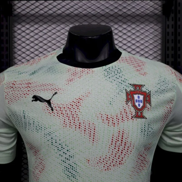 Portugal 2025/26 Pre-Match Training Jersey Player Version - Image 4