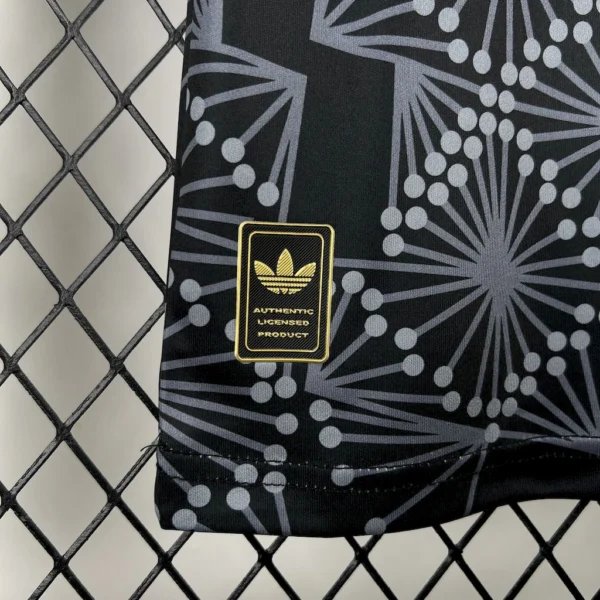 Mexico 2025/26 Gold- Black Kids Kit - Image 4