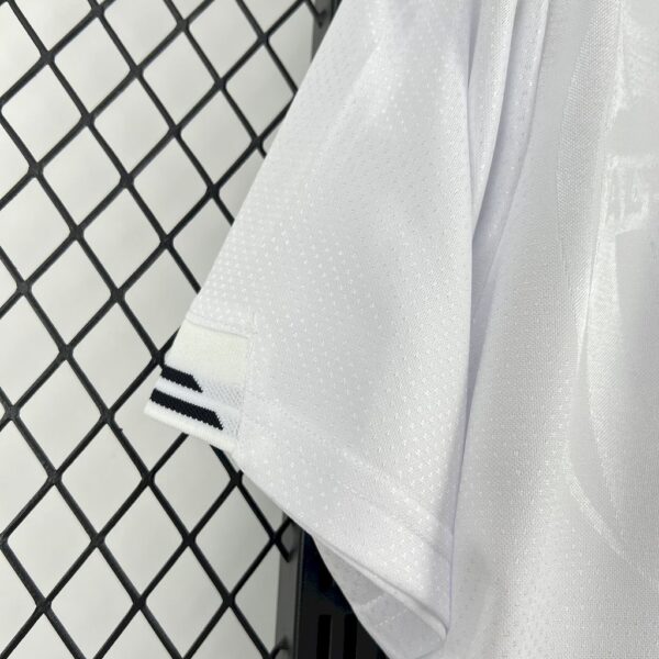 Valencia Cf 1999/00 Home Retro Jersey - Image 9