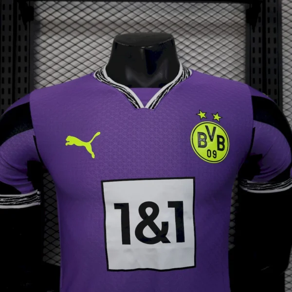 Borussia Dortmund 2025/26 Goalkeeper Special Jersey Player Version - Image 5