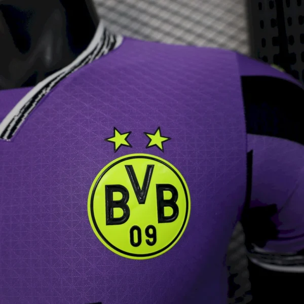 Borussia Dortmund 2025/26 Goalkeeper Special Jersey Player Version - Image 3