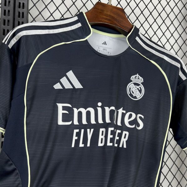 Real Madrid 2025/26 Away Jersey - Image 4
