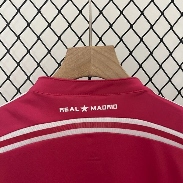 Real Madrid 2014/15 Away Kids Retro Jersey And Shorts - Image 6