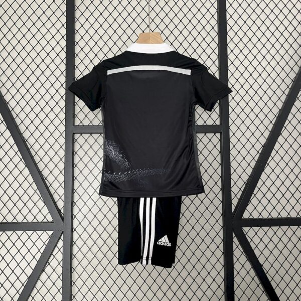 Real Madrid 2014/15 Third Kids Retro Jersey And Shorts - Image 2