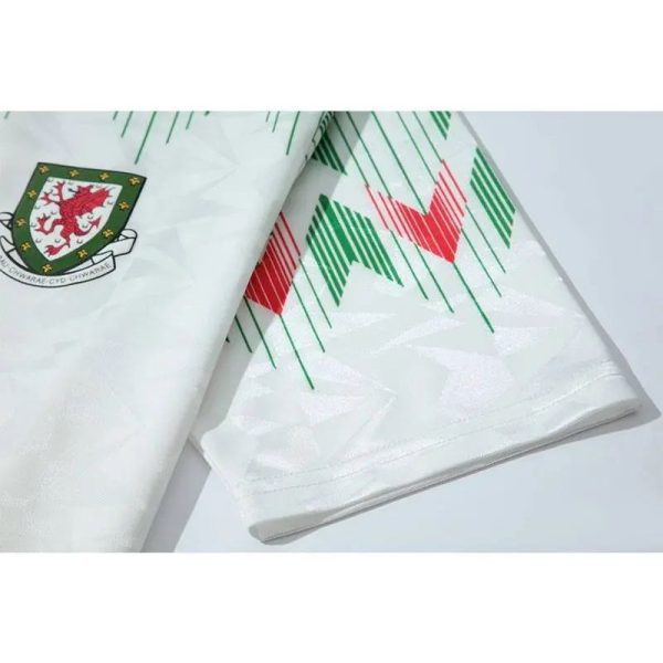 Wales 1990/92 Home Retro Jersey - Image 7