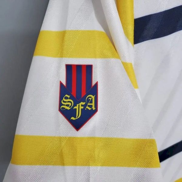 Scotland 1988/91 Away Retro Jersey - Image 4