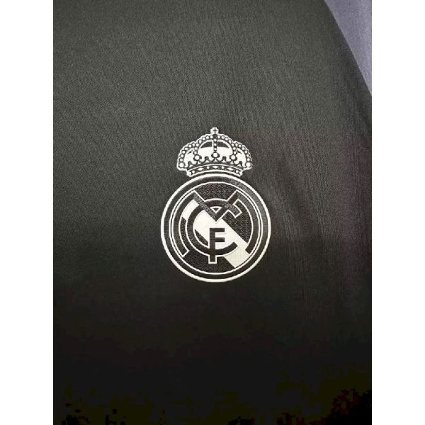 Real Madrid 2016/17 Third Retro Long Sleeves Jersey - Image 11
