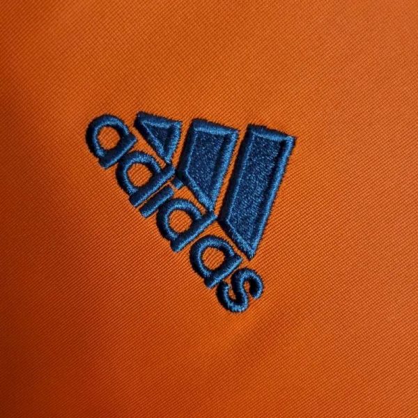 Real Madrid 2013/14 Third Long Sleeves Retro Jersey - Image 11