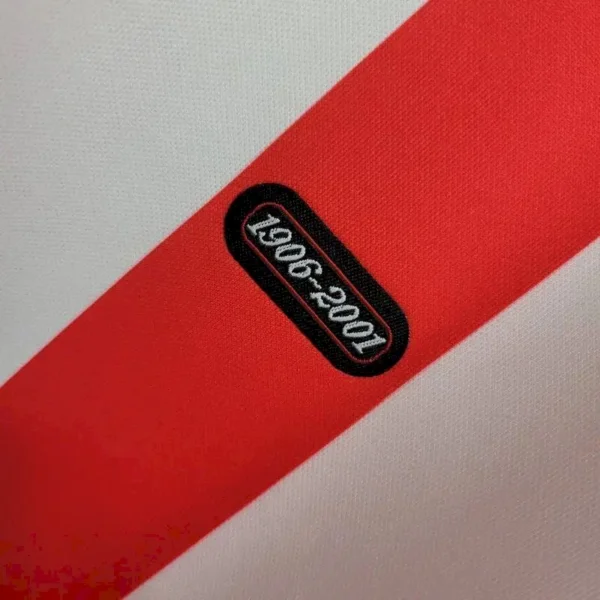 Chivas 2001/02 Home Retro Jersey - Image 5