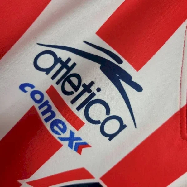 Chivas 2001/02 Home Retro Jersey - Image 11