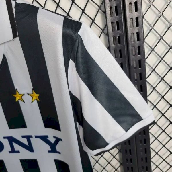 Juventus 1995/96 Home Retro Jersey - Image 9