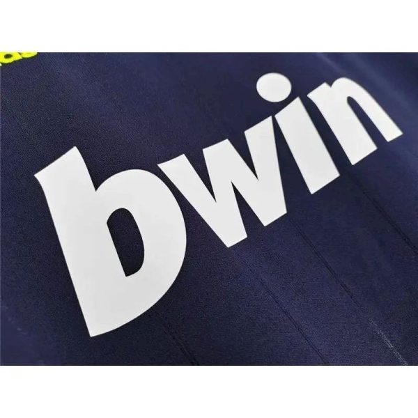 Real Madrid 2012/13 Away Retro Jersey - Image 9