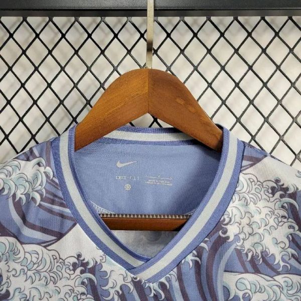 Japan 2024/25 Special Edition Jersey - Image 3