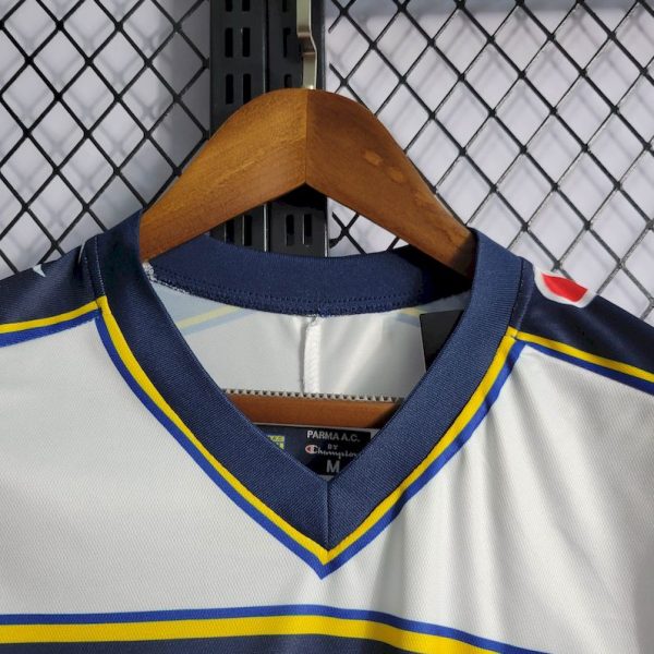Parma Calcio 2001/02 Home Retro Jersey - Image 4