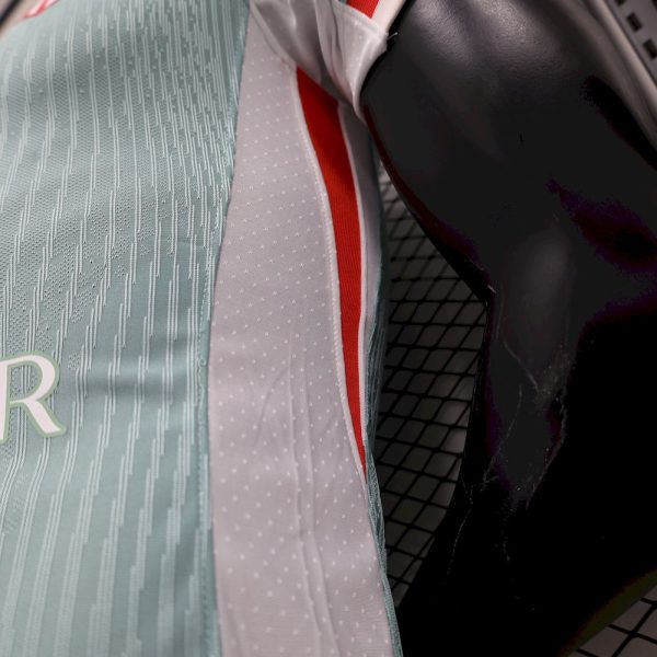 Atletico Madrid 2024/25 Away Jersey Player Version - Image 9