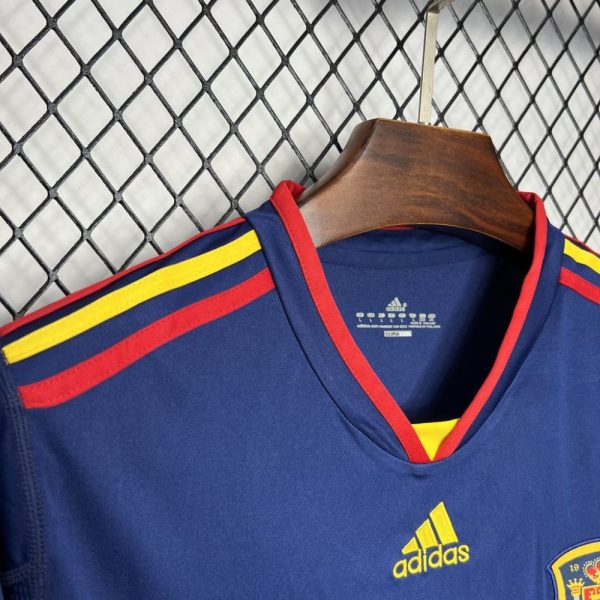 Spain 2010 Away Retro Jersey - Image 5