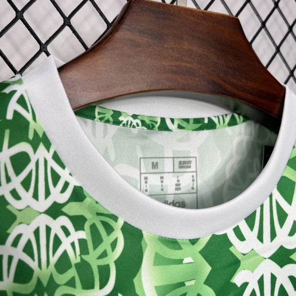 Celtic 2024/25 Pre-Match Training Jersey - Image 6
