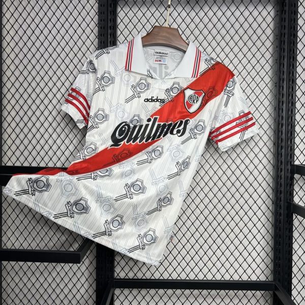 River Plate 1996/1998 Home Retro Jersey - Image 6