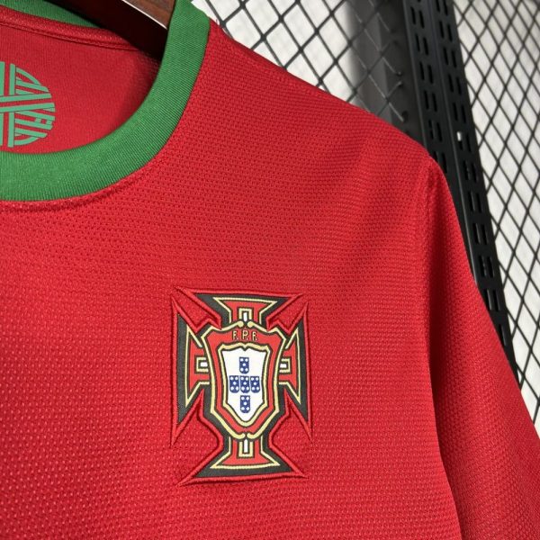 Portugal 2012 Euro Cup Home Retro Jersey - Image 10