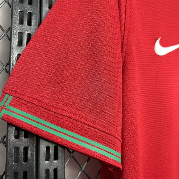 Portugal 2012 Euro Cup Home Retro Jersey - Image 9