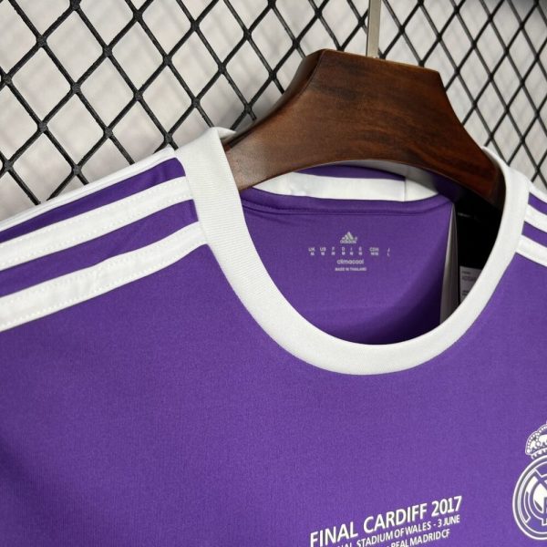 Real Madrid 2016/17 Away Ucl Retro Jersey - Image 8