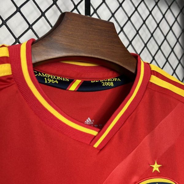 Spain 2012 Home Kids Retro Jersey And Shorts - Image 8