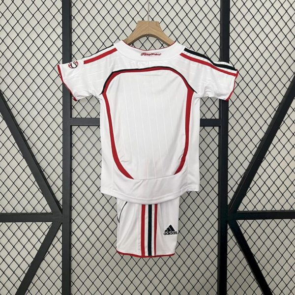 Ac Milan 2006/07 Away Kids Retro Jersey And Shorts - Image 2