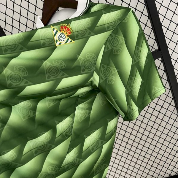 Real Betis 1991/92 Away Retro Jersey - Image 6