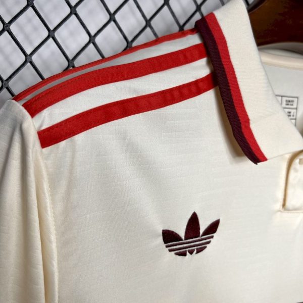 Bayern Munich 2024/25 Third Jersey - Image 6
