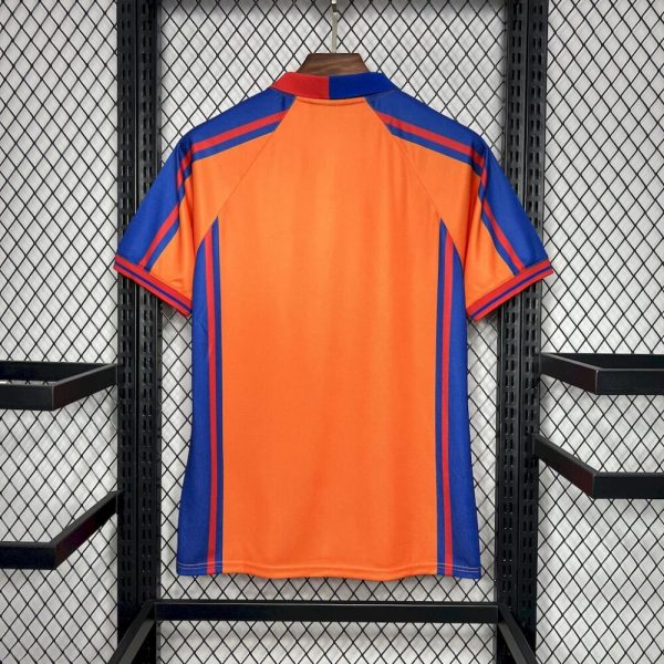 Barcelona 1998/99 Away Retro Jersey - Image 2