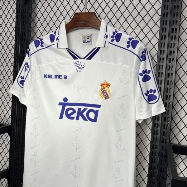 Real Madrid 1994/96 Home Retro Jersey - Image 3