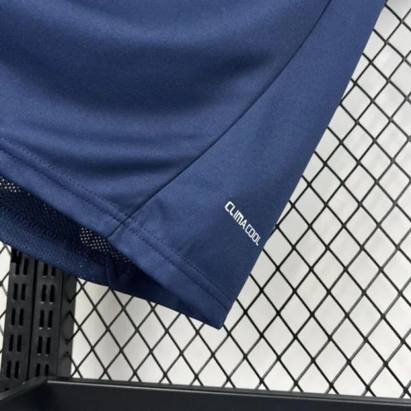 Fc Schalke 04 2010/11 Away Retro Jersey - Image 3