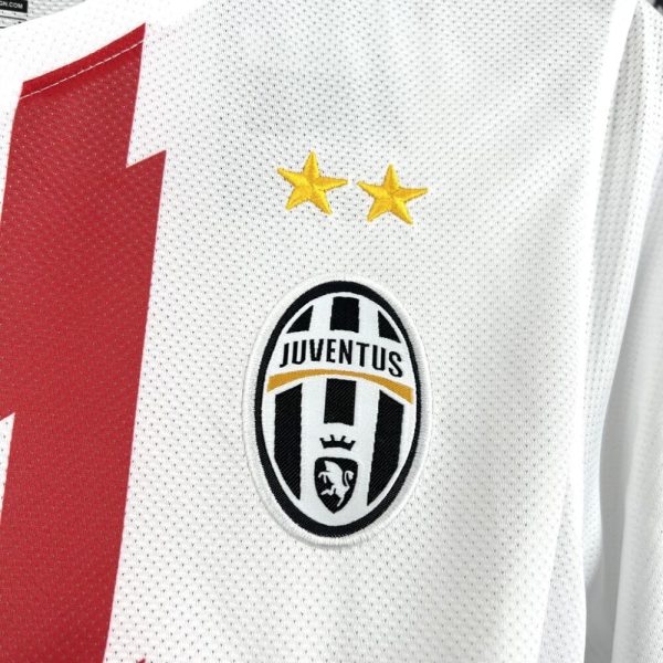 Juventus 2010/11 Away Retro Jersey - Image 9